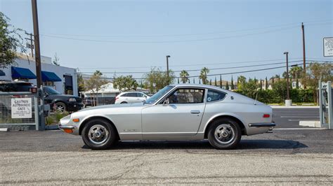 Time Machine Test Drive 1971 Datsun 240z Hints At The Nissan Zs