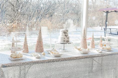20 Gorgeous Winter Baby Shower Ideas The Postpartum Party