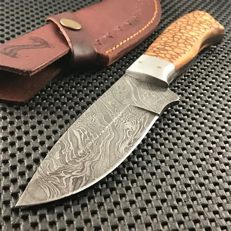 95 Real Damascus Steel Stonepath Skinning Knife