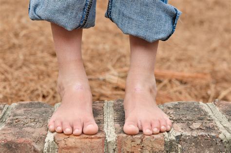Being Barefoot Boosts Brain Development