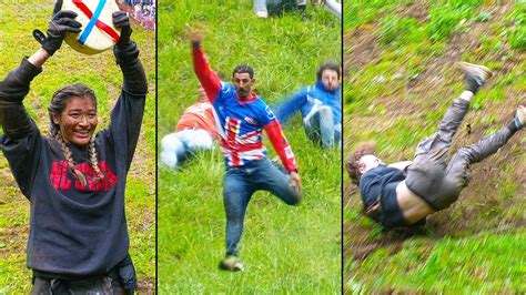 The Gloucestershire Cheese Rolling Race Is Back After A Three Year