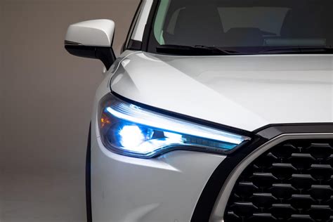 2022 Toyota Corolla Cross Gives A Famous Nameplate Some Suv Love Cnet