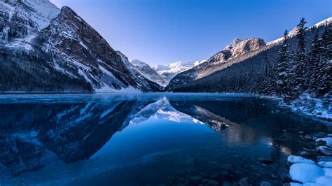 Lake Louise Landscape 1366 X 768 Hdtv Wallpaper