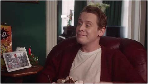 Macaulay Culkin Recreates Iconic Home Alone Scenes As An Adult Video
