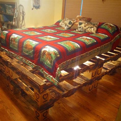 Save up to $600 on select sleep number 360® smart beds for a limited time. How to Make a Bed base Using Old Shipping Pallets | Pallet ...