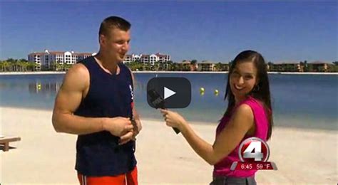 Rob Gronkowski Gets Flirty With Florida Tv Reporter Asking About Valentines Day