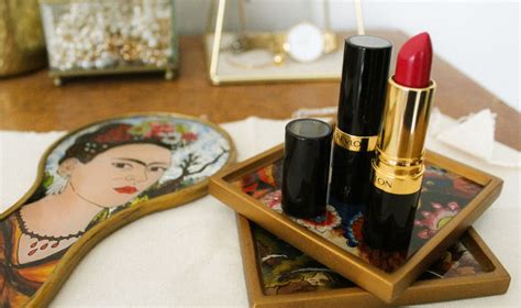 These Are The Exact Makeup Products Frida Kahlo Wore • The Dapper Dahlia