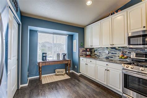 How Much Does Interior Painting a Room Cost? | Best Painting Contractor