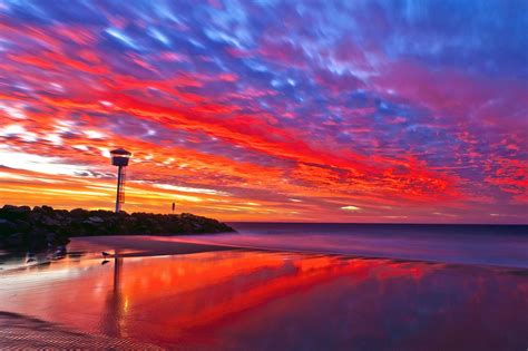 Flaming Sunset City Beach Perth Famous For Its Sunsets Ov Flickr
