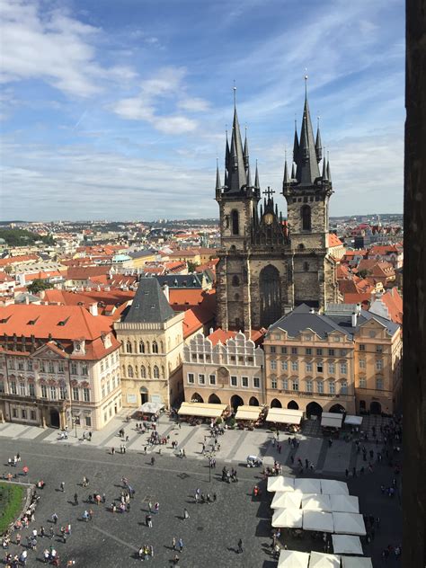 プラハ（チェコ）旅行の安い時期やベストシーズンは？費用や予算やオススメのお土産は？