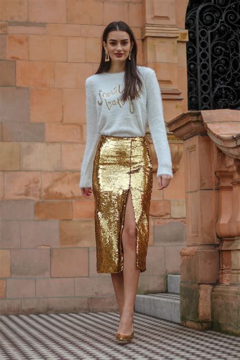 3 Sequin Midi Skirts And How To Style Them Peexo Style Beauty And