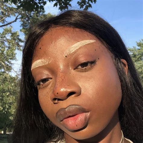 Bbyplantain Im Instagram Bleach Eyebrows Black Girl Bleached Eyebrows Makeup Looks