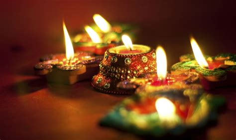 Diwali 2017 Calendar With Dates When Is Deepavali Why Is Diwali Celebrated What Is Festival