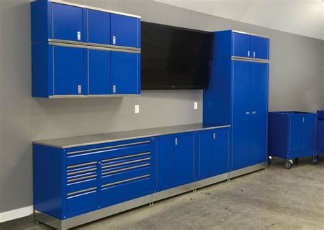 Mix and match to achieve a customized garage. Luxury Garage Cabinets - Iconic Cabinets