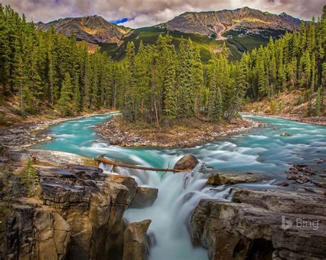 Canada Sunwapta Falls In Jasper National Park 2017 Bing