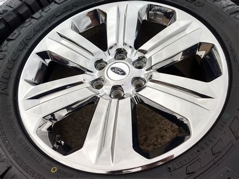 20 Ford F 150 Oem Pvd Chrome Wheels And Michelin Ltx Ms2 Tires 10171