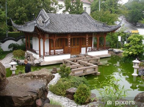 Check spelling or type a new query. Chinesische Pagode Garten