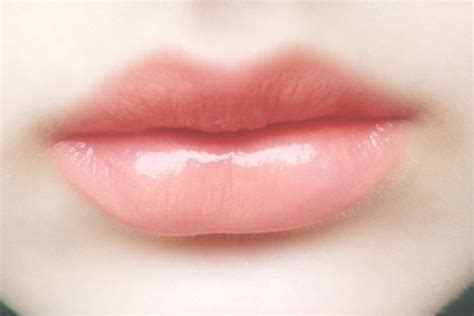 Tips Dapatkan Bibir Merah Alami | PinkKorset.com PinkKorset.com