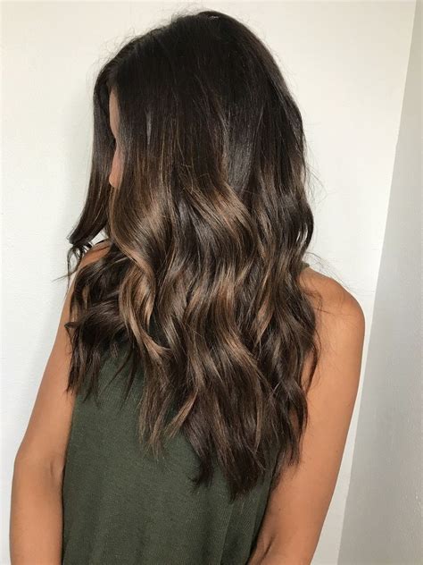 beautiful hair color ideas perfect for fall rich brunette with caramel highlights brown