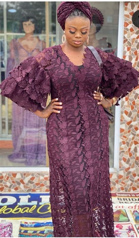 Pin By Bella Dotsey On Mes Robes Nigerian Lace Styles Dress African Lace Dresses Lace Gown