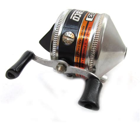 Zebco 33 Fishing Reel Old Vintage Sporting Goods Metal Foot