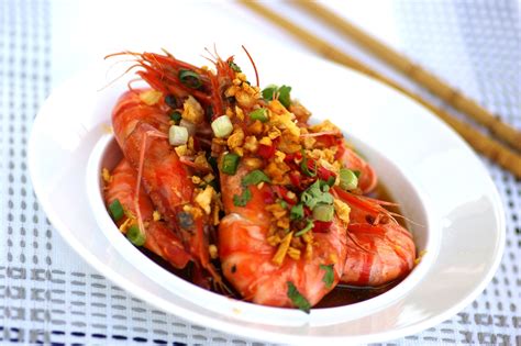 Shrimp cooking method has a lot of kinds can be boiled, also can be braised. Fragrant Steamed Garlic Prawns - Kuali