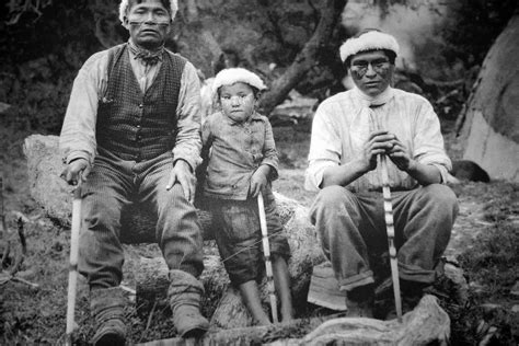 Los Yaganes Una Cultura En Peligro De Extinción