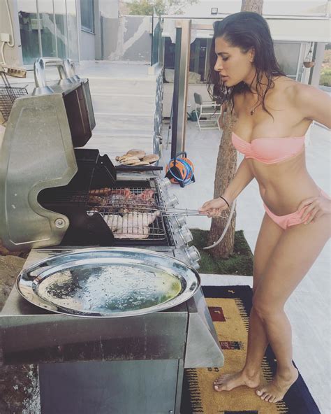 Nargis Fakhri Shares Hot Bikini Photos On Instagram Instantbollywood