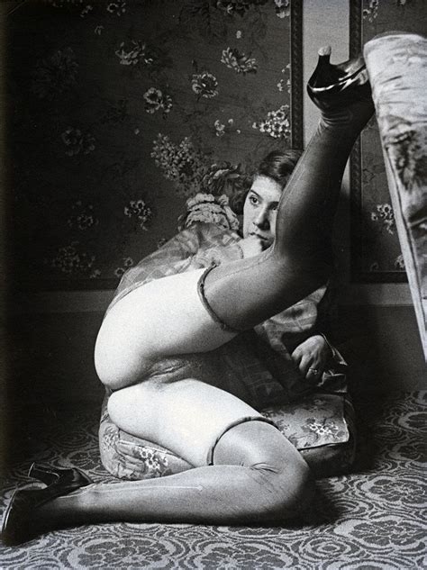 Vintage Erotic Photo Sexy Dance