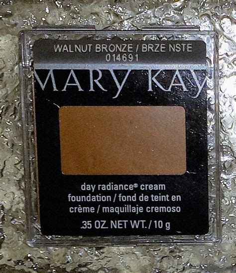 Mary Kay Day Radiance Cream Foundation Walnut Bronze New On Ebid