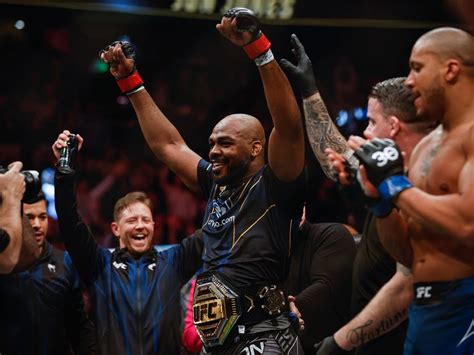 Ufc 285 Results Jon Jones Submits Ciryl Gane In First Round To Win Heavyweight Title The