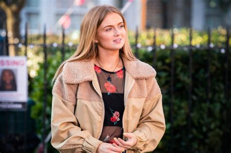 Eastenders Maisie Smith Stuns Fans With Transformation In New Pictures