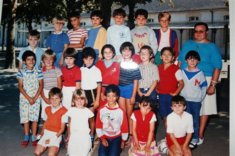 Photo de classe CE1 de 1985 école Mixte Copains d avant