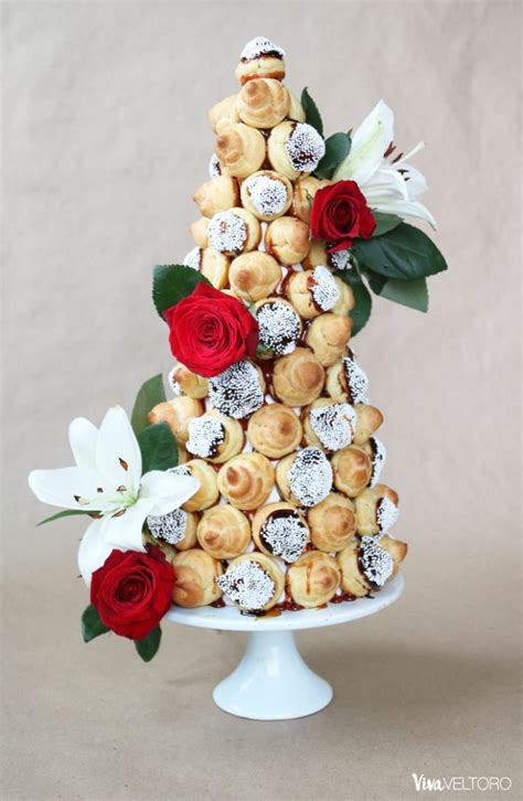 Make Your Own Croquembouche Cream Puff Tower
