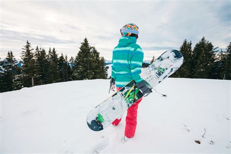 5 Reasons Why Snowboarding Is Better Than Skiing Alps2alps Transfer Blog