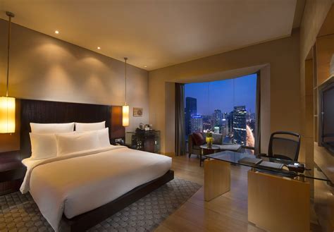Hilton kuala lumpur offers guests luxurious accommodations in the popular kl sentral district. Percutian Di Hotel Mewah Dengan Harga Berpatutan