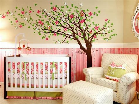 Babyzimmer einrichten gehört mit zu den schönsten dingen während einer schwangerschaft. Babyzimmer einrichten - 50 süße Ideen für Mädchen