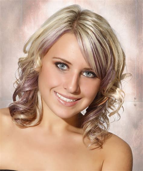 Play with contrasts and add various shades of ash for extra depth to your hair. Medium Curly Light Ash Blonde Hairstyle with Side Swept ...