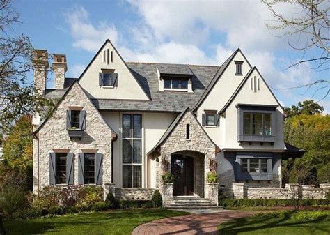 Many people think of stucco as being the poor man's brick thinking that it is only used by those who cannot afford a better building material. stucco and stone materials | Stucco and stone exterior ...