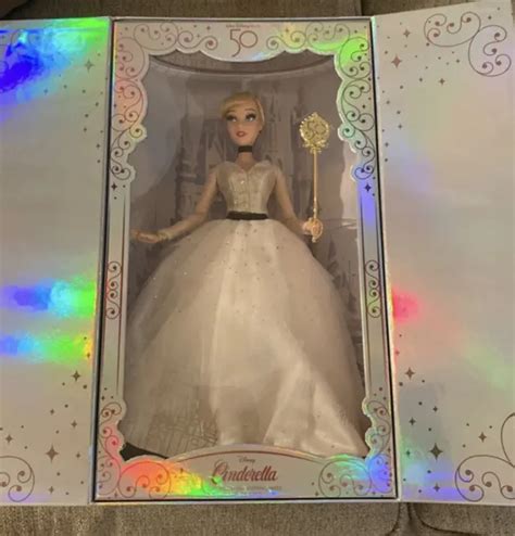 Walt Disney World 50th Anniversary Cinderella Limited Edition 17 Doll