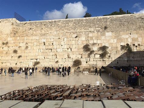 Jun 11, 2021 · הדת הרפורמית יכולה לקבוע שהקיר המערבי של קניון דיזינגוף סנטר בתל אביב זה הכותל המערבי שלהם. טיול יום ירושלים לתלמידי כיתות ה' בבית הספר היסודי "עמית ...