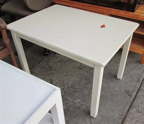 Uhuru Furniture And Collectibles Sold White End Table 20
