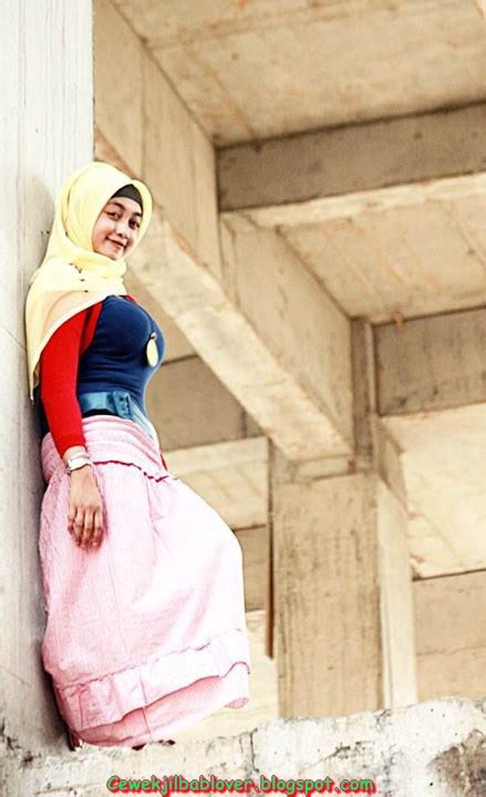 Foto Jilbab Ketat Sexy Ala Cewek Abg Masa Kini Terbaru 2014 Kumpulan