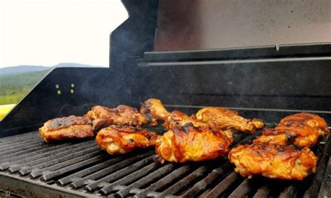 .on how to cook a whole chicken without either over cooking the white meat or under cookin. How to Grill Chicken Legs - Grilling Thighs and Drumsticks ...