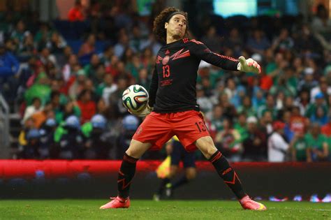 Franzisco Guillermo Ochoa With Images Best Football Players Football Players Football