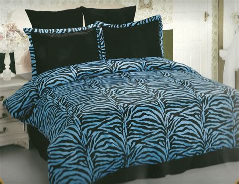 If you want your comforter and sham pillowcases to match—or even outfit your whole bed with matching sheets, pillowcases, and more—there are lots of stylish comforter sets online at a range of. order Queen Comforter Sets online | ... in a bag comforter ...