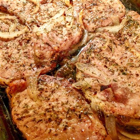Join me and let's bake some simple, yet delicious, cuts of pork! Roasted Boneless Center Cut Pork Chops with Red Wine
