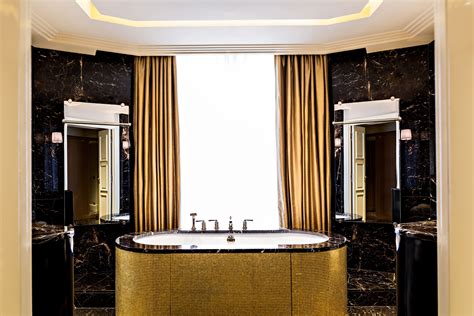 from venice to dubai the world s most luxurious hotel bathrooms photos w magazine mosaic