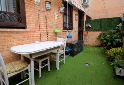 Te ofrecemos precios baratos para la compra de un piso o casa. Pisos y apartamentos en Torrejón De Velasco - pisos.com