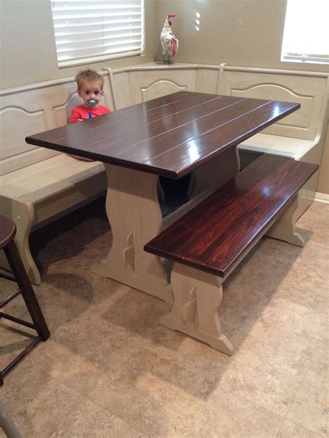 Adjust the size of the bank in the project to fit the space corner and combined with one, two or three of these banks with a standard table to create an. DIY Painted stained kitchen table, booth, banquette, nook ...